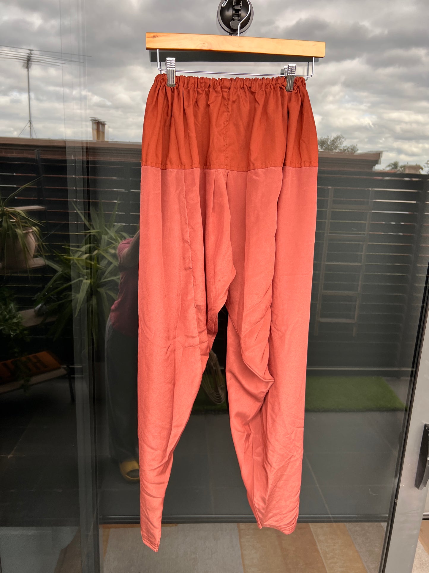 drop down harem pant- S