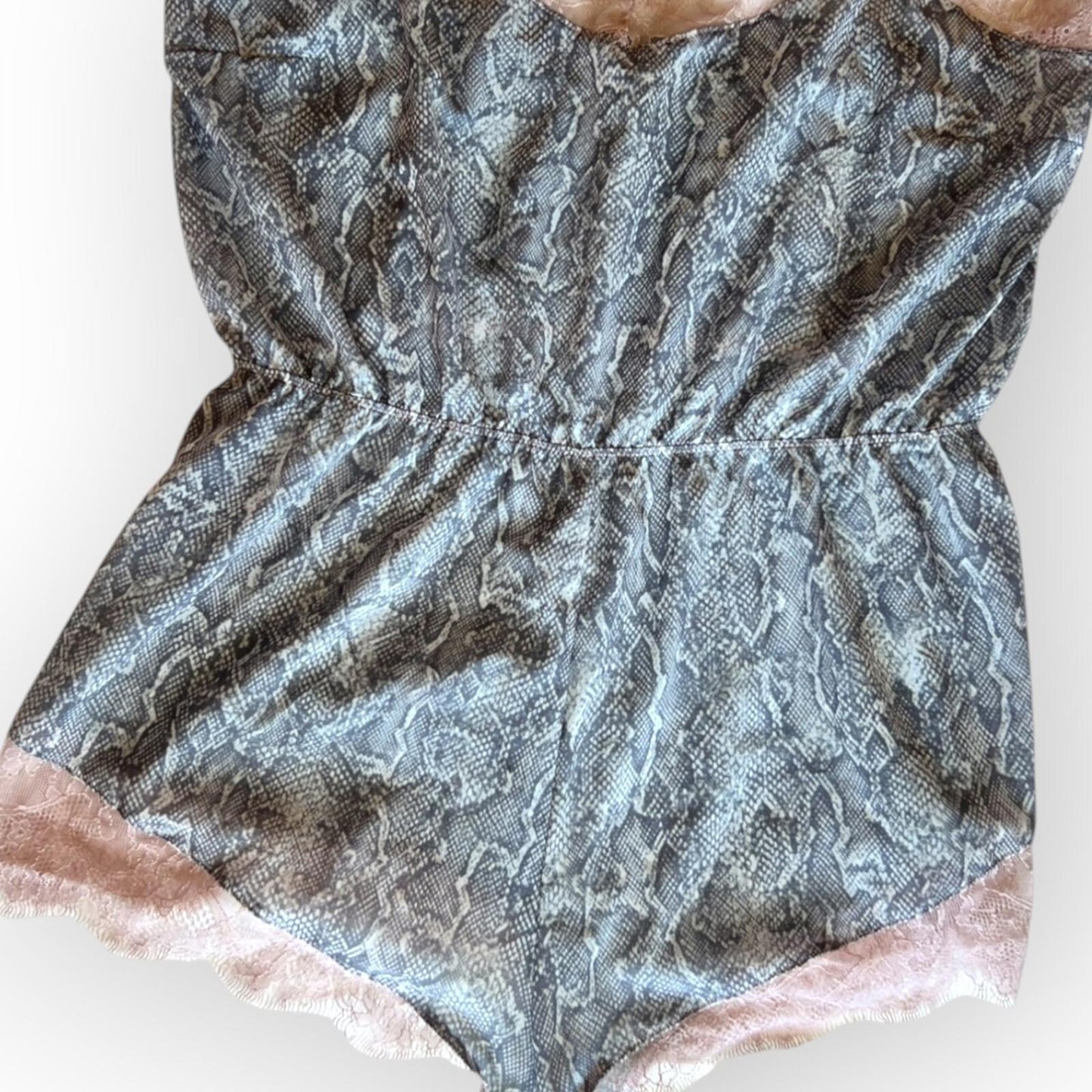 Elle Macpherson Intimates "WILD" ANIMAL PRINT LACE PLAYSUIT  – SIZE M